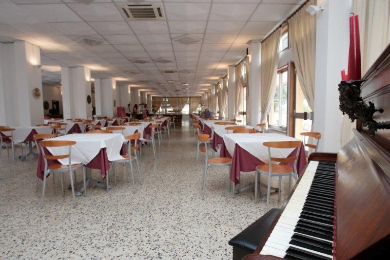 Inatel Santa Maria Da Feira Hotel Eksteriør billede
